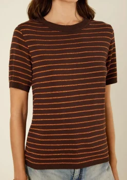 Blusa Morena Rosa Solta Decote Careca Manga Curta Padrão Marrom