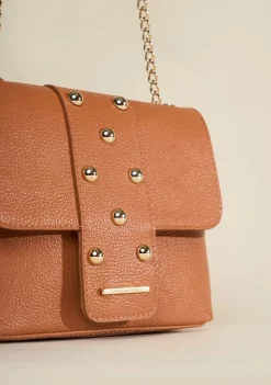 Bolsa Tiracolo Detalhe Tachas Caramelo