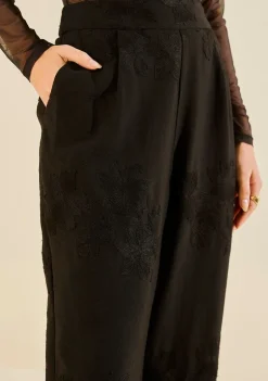Calça Morena Rosa Cenoura Alta Preto