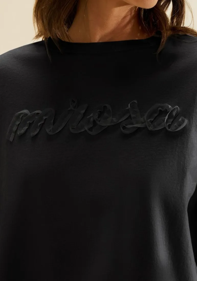 Camiseta Manga Curta Arabesca Preto