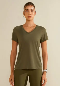 Camiseta Morena Rosa Solta Decote V Manga Curta Padrão Verde