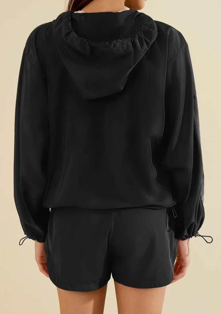 Jaqueta Morena Rosa Oversized Manga Longa Padrão Preto