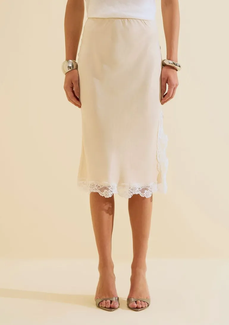 Saia Morena Rosa Reta Média Midi Off White