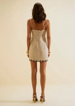 Vestido Curto Ajustado Cadência Bege Claro