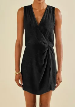 Vestido Curto Enlace Preto