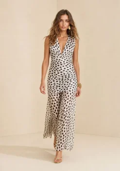 Vestido Longo Ajustado Miragem Preto