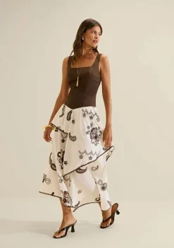Vestido Midi Ajustado Arabesca Marrom