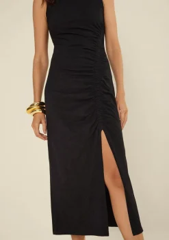 Vestido Morena Rosa Ajustado Decote Careca Sem Manga Midi Preto