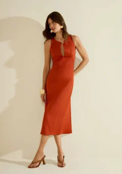 Vestido Morena Rosa Ajustado Decote Careca Sem Manga Midi Marrom