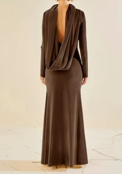 Vestido Morena Rosa Ajustado Decote Canoa Manga Longa Longo Marrom