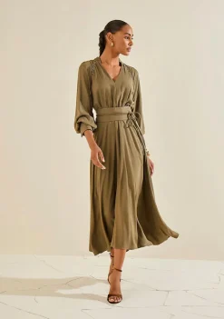 Vestido Morena Rosa Solto Decote V Manga Longa Midi Verde