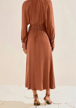Vestido Morena Rosa Solto Decote V Manga Longa Midi Marrom
